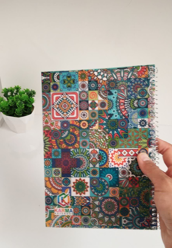 دفتر 50 برگ سیمی برند کارما جلد تلقی محکم و صفحات سفید